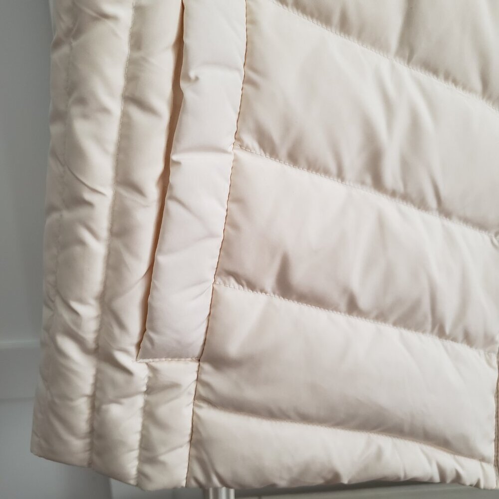 BNWT TALBOTS Faux Fur Collar Down Puffer Vest in ivory earthy camel collar (M) - Picture 6 of 11
